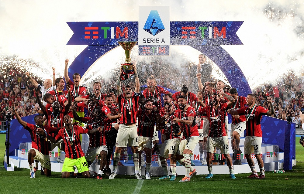 AC Milan scudetto după 11 ani, final de sezon în Serie A